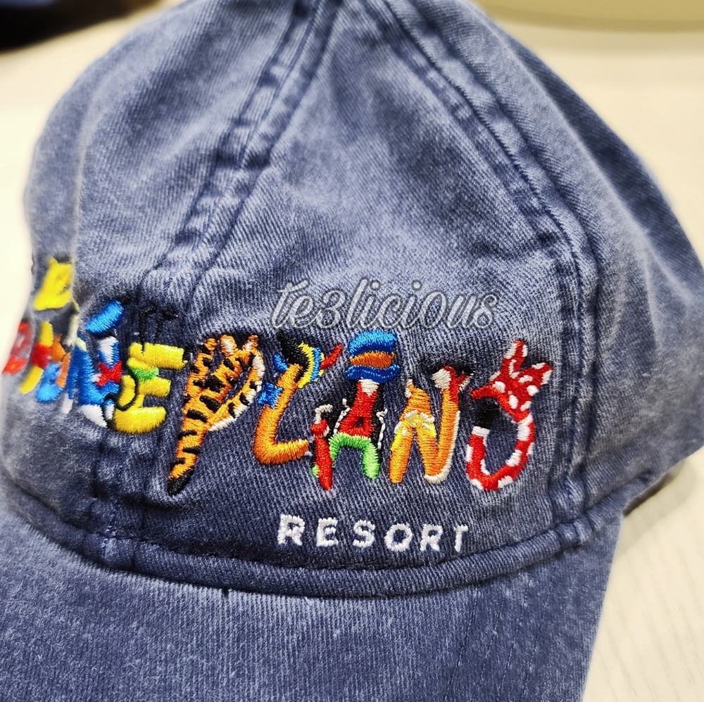 DISNEYLAND CHARACTERS HAT - Picture 3 of 7